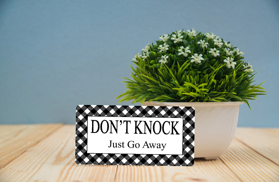 Don't Knock Wreath Sign
