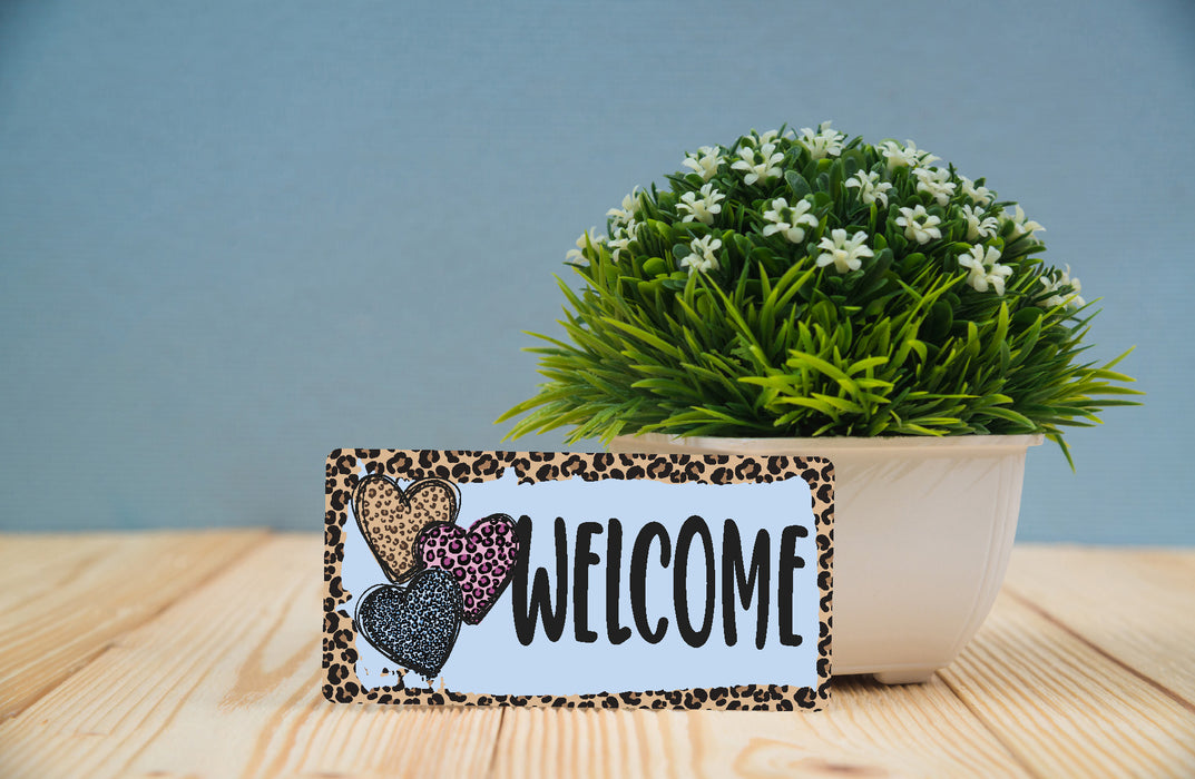 Welcome Leopard Wreath Sign