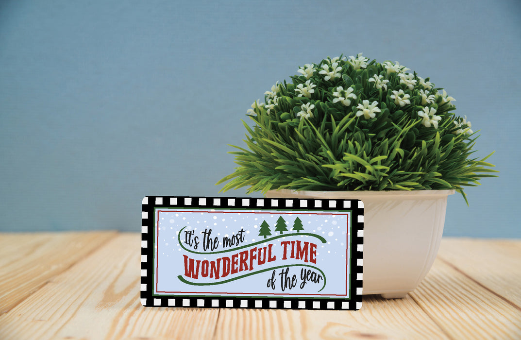 Wonderful Time Wreath Sign