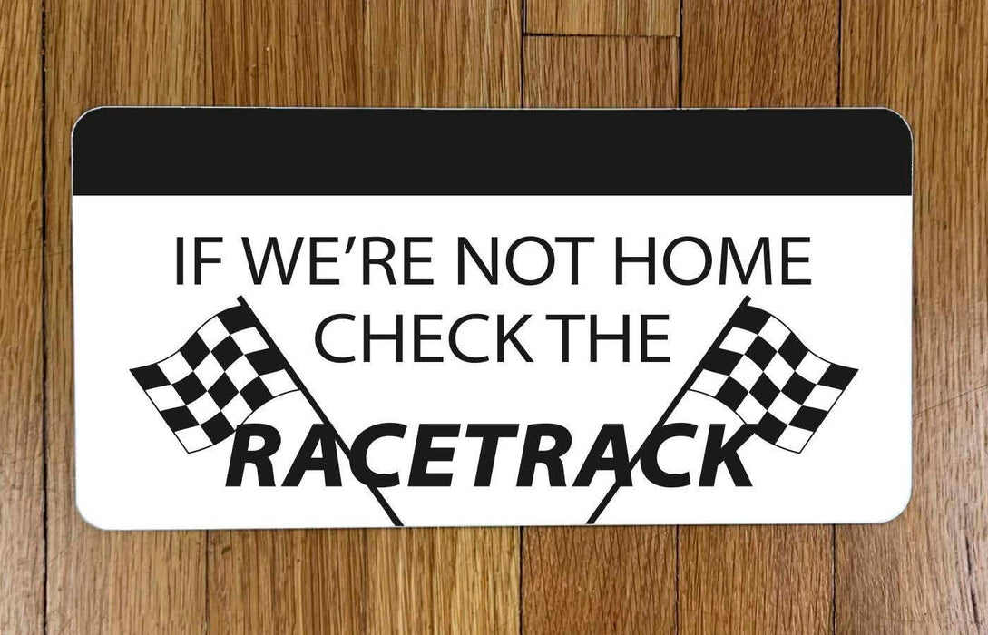 Racetrack Wreath Sign