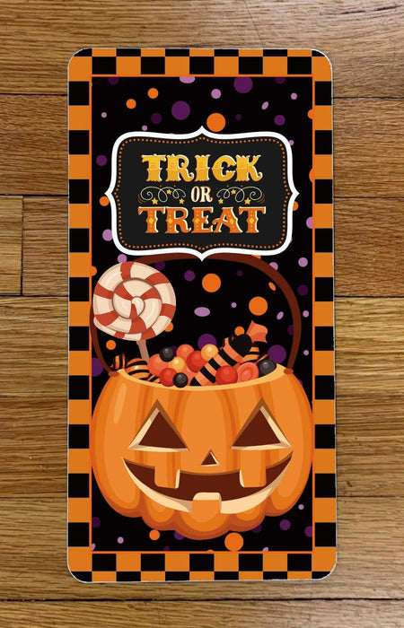 Trick or Treat Candy Wreath Sign