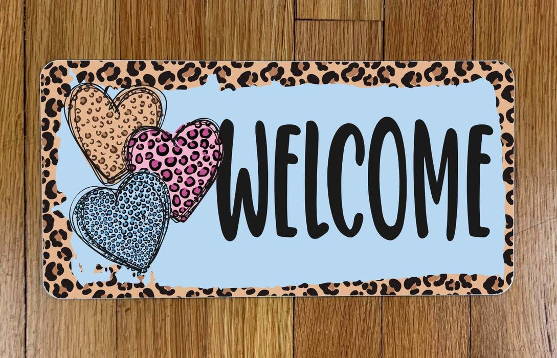 Welcome Leopard Wreath Sign